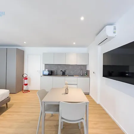 Imbriani 10b Tirabora Short Rent Appartement Trieste